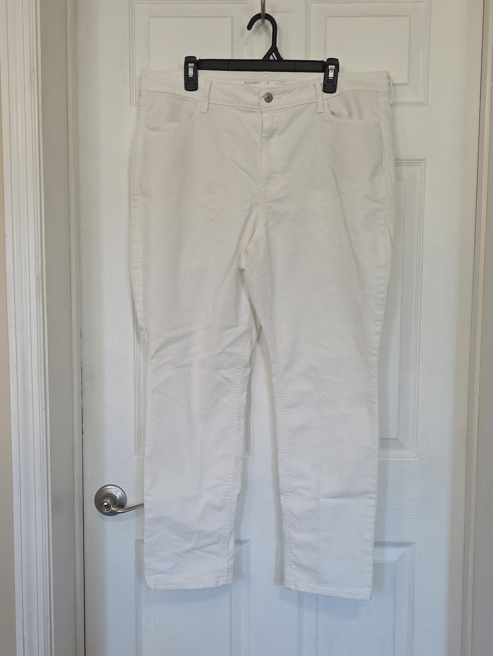 Old Navy Wow Straight Leg Jeans